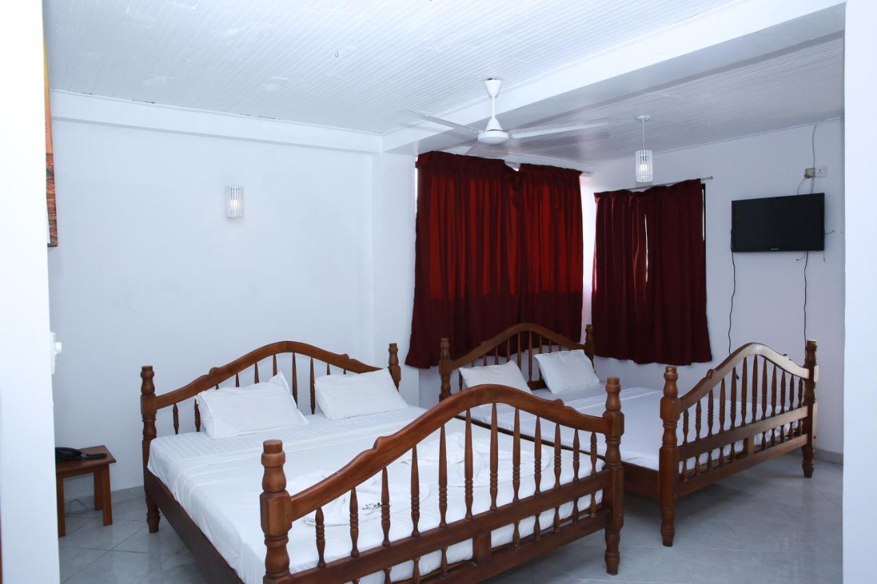 Mirissa Heights Hotel Buitenkant foto